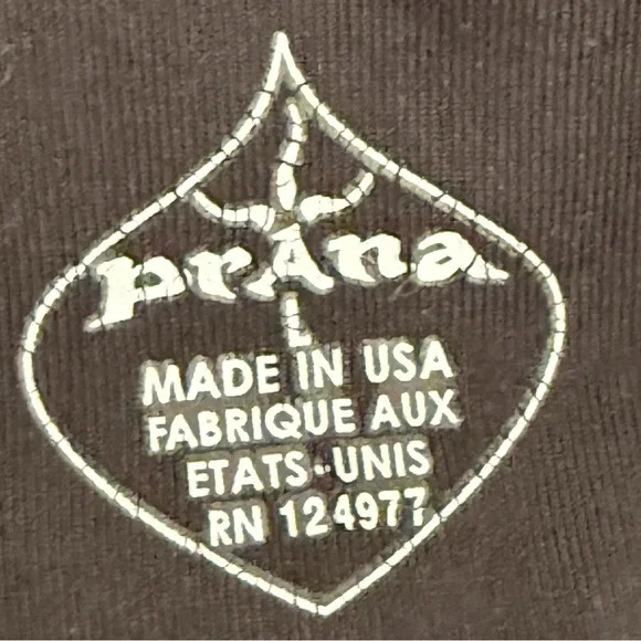 Prana Size L Black Workout Yoga Top With Built In Bra - Picture 3 of 3
